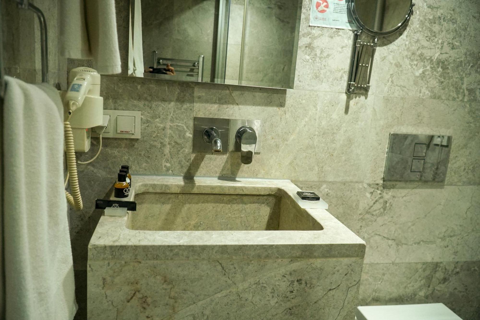 En Otel Karaca Eskişehir Kültér fotó