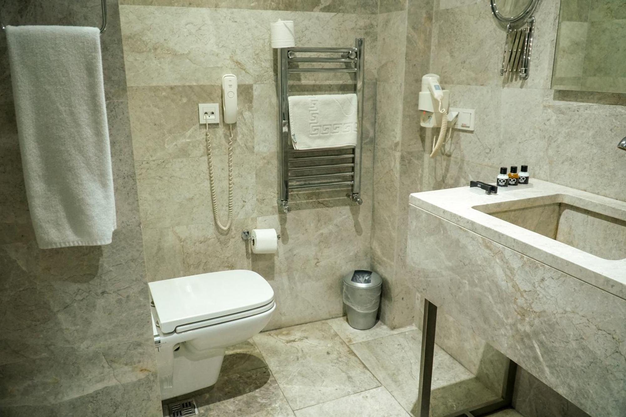 En Otel Karaca Eskişehir Kültér fotó